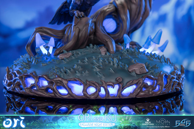 Ori and the Will of the Wisps - Ori and Ku Exclusive Edition (Night Variation) (08b7d3ce-291c-43f6-beb6-e8adfe96f933.jpg)