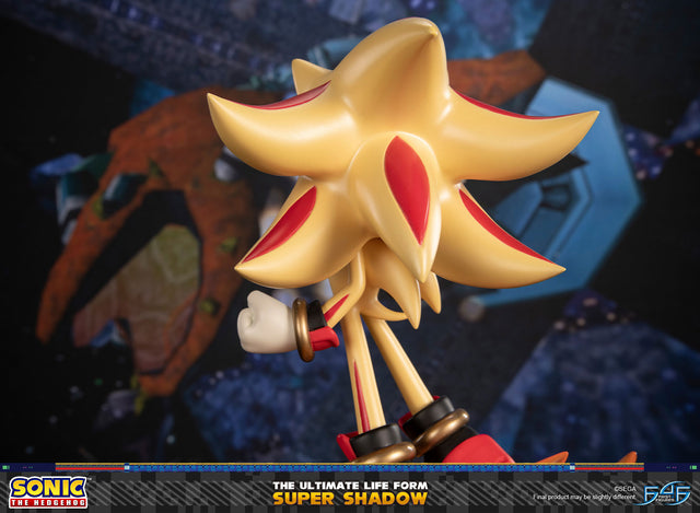 Sonic The Hedgehog - The Ultimate Life Form: Super Shadow (0b294e47-9778-4ee3-bf5c-c562050a9b09.jpg)