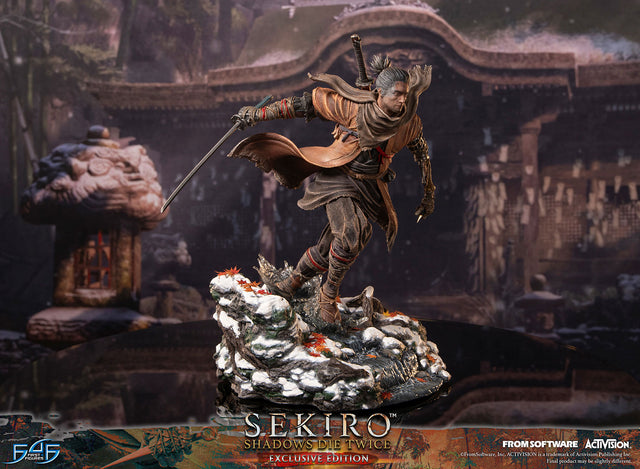 Sekiro™: Shadows Die Twice - Sekiro (Exclusive Edition) (0b874669-3211-4e38-80a5-206d376def6f.jpg)