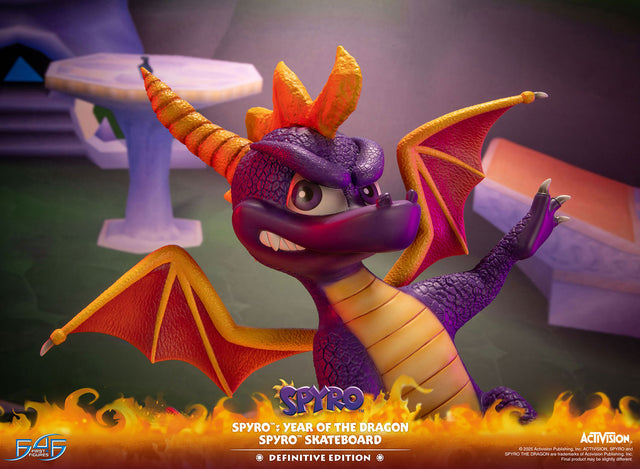 Spyro™: Year of the Dragon - Spyro™ Skateboard (Definitive Edition) (0b8fd171-e9de-4bcf-9d32-3efda59fec93.jpg)