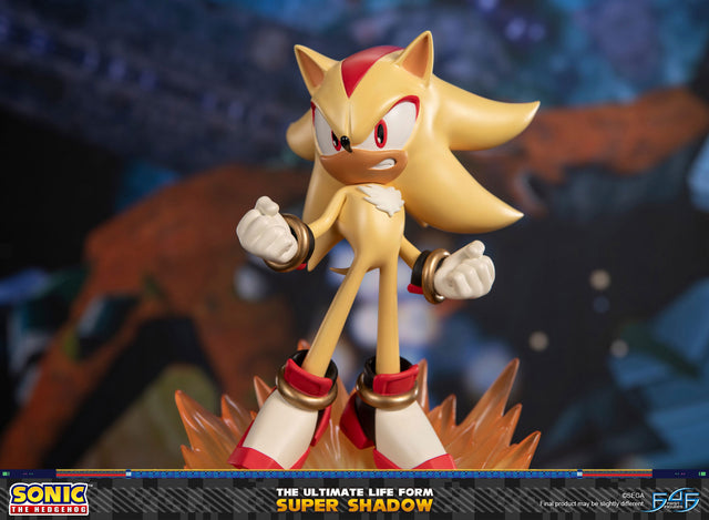Sonic The Hedgehog - The Ultimate Life Form: Super Shadow (0f2c769f-b684-4dc4-9ed2-e397b059068c.jpg)