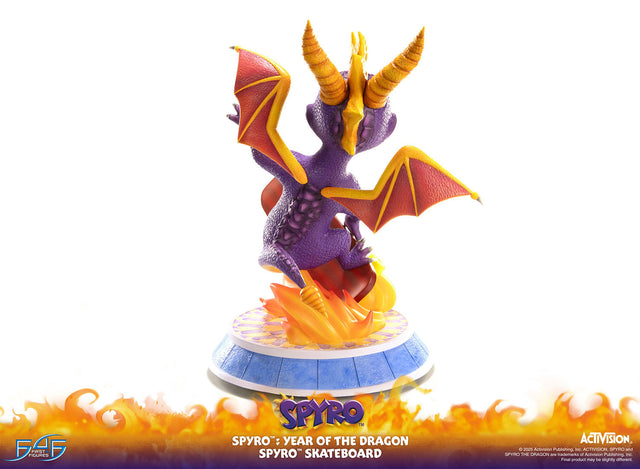 Spyro™: Year of the Dragon - Spyro™ Skateboard (139ca09e-a884-4e46-aff6-bd298dbc9893.jpg)