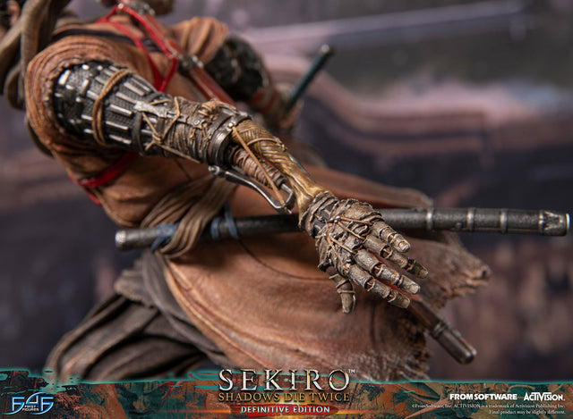 Sekiro™: Shadows Die Twice - Sekiro (Definitive Edition) (150442e5-92f9-47f7-af97-8ede0a80c6f7.jpg)