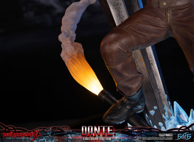 Devil May Cry 3 - Dante (Exclusive Edition) (19cccca1-6ce0-4d99-9eb5-e4e2d4d8fe75.jpg)