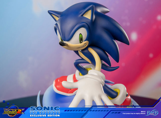 Sonic Adventure 2 - Sonic (Exclusive Edition) (20b0e527-e98c-43bb-8498-5e0a411d7ccd.jpg)