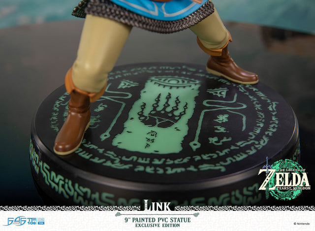 The Legend of Zelda™: Tears of the Kingdom - Link PVC (Exclusive Edition) (23ff5475-e027-4945-9e85-62cf0a0e9dea.jpg)