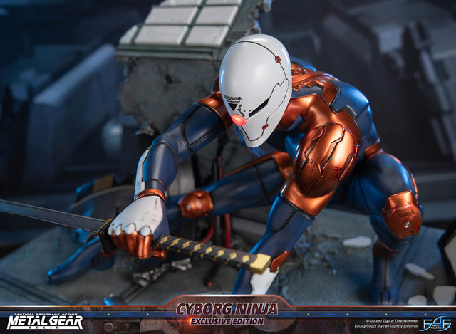 Metal Gear Solid - Cyborg Ninja (Gray Fox) (Exclusive Edition) (67c15f3c-abf8-40eb-8e36-ae77b4b34fc7.jpg)