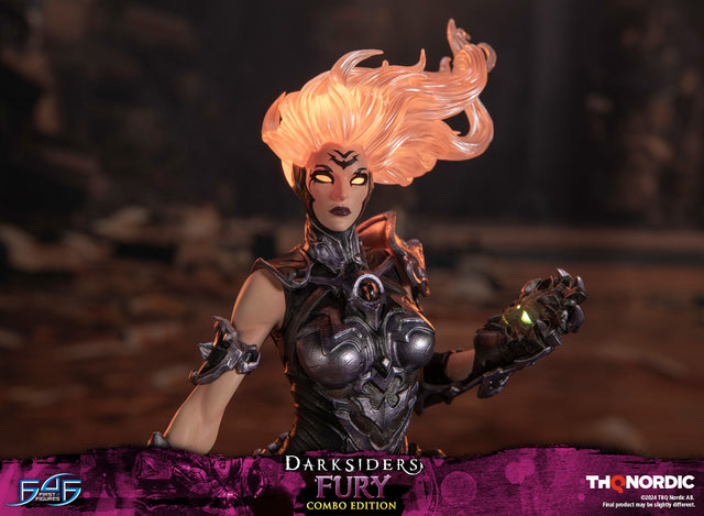 Darksiders - Fury (Combo Edition) (7534f643-086b-4cdc-8148-a4e1628b3ac1.jpg)
