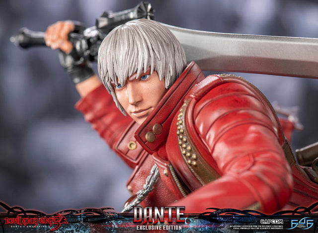 Devil May Cry 3 - Dante (Exclusive Edition) (8553b253-2f5f-491b-a34b-8985f29d58e2.jpg)