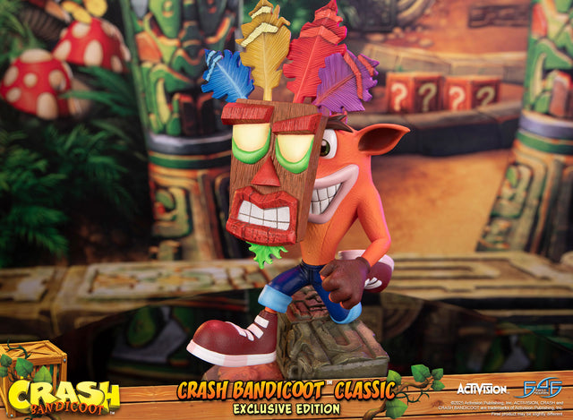 Crash Bandicoot™ Classic (Exclusive Edition) (87ad0a3a-453e-4b05-811c-023d488556cc.jpg)