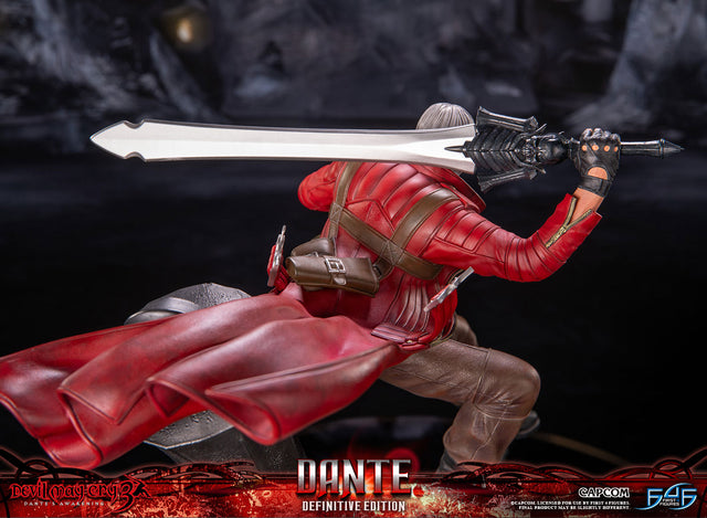 Devil May Cry 3 - Dante (Definitive Edition) (895d47a3-37e2-4506-afe5-3f195f27a285.jpg)