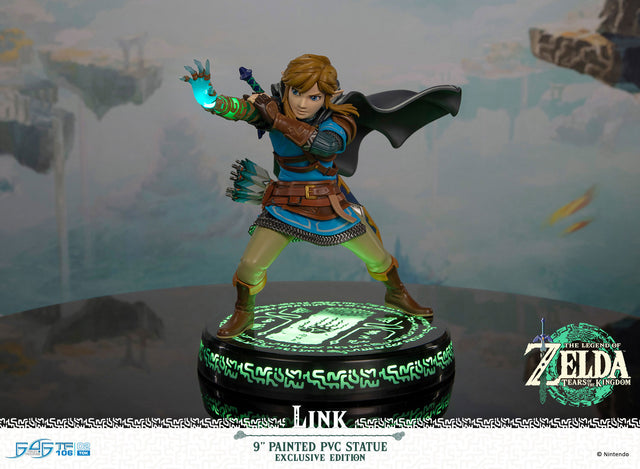 The Legend of Zelda™: Tears of the Kingdom - Link PVC (Exclusive Edition) (95bd2206-4cc5-40b4-980a-77bd84b1f09e.jpg)