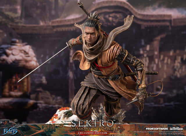 Sekiro™: Shadows Die Twice - Sekiro (Exclusive Edition) (9da53449-41a5-41b8-9264-4934c12a1e6c.jpg)
