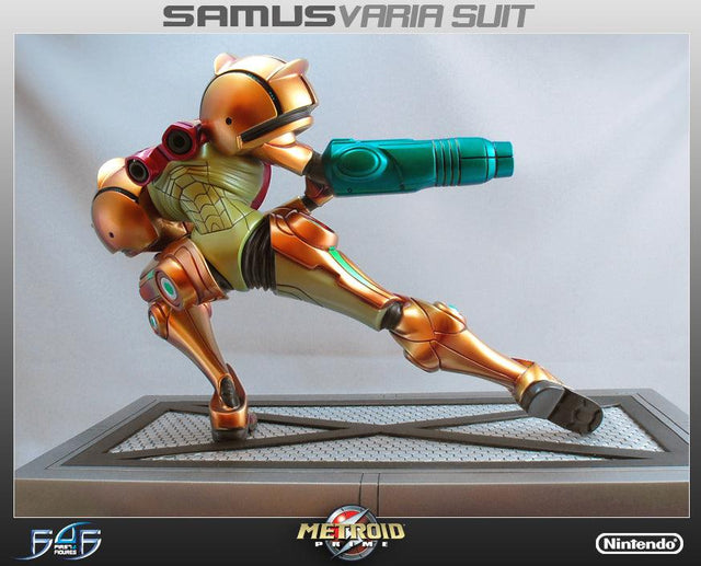 Samus - Varia Suit (F4FMPVS009.jpg)