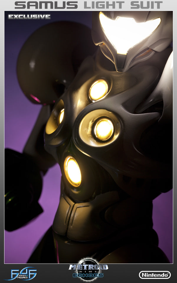 Samus Light Suit Exclusive (MPLSX012.jpg)