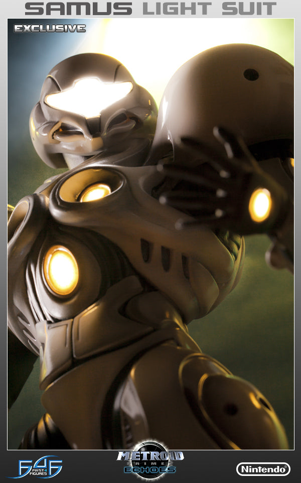 Samus Light Suit Exclusive (MPLSX016.jpg)