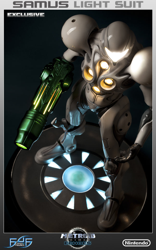 Samus Light Suit Exclusive (MPLSX017.jpg)
