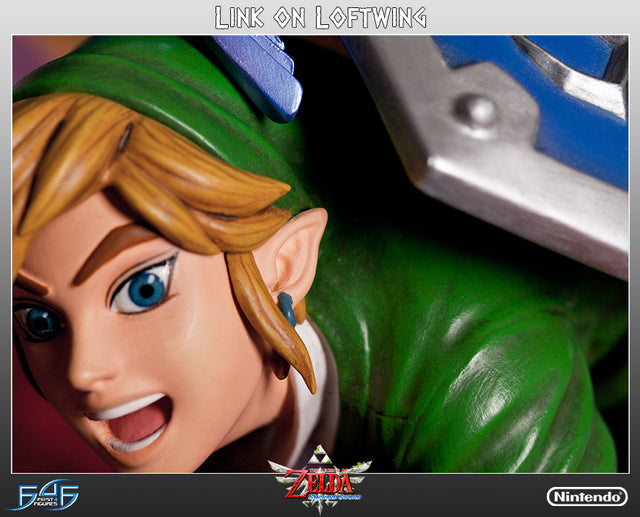 Link on Loftwing (SSLOL065.jpg)
