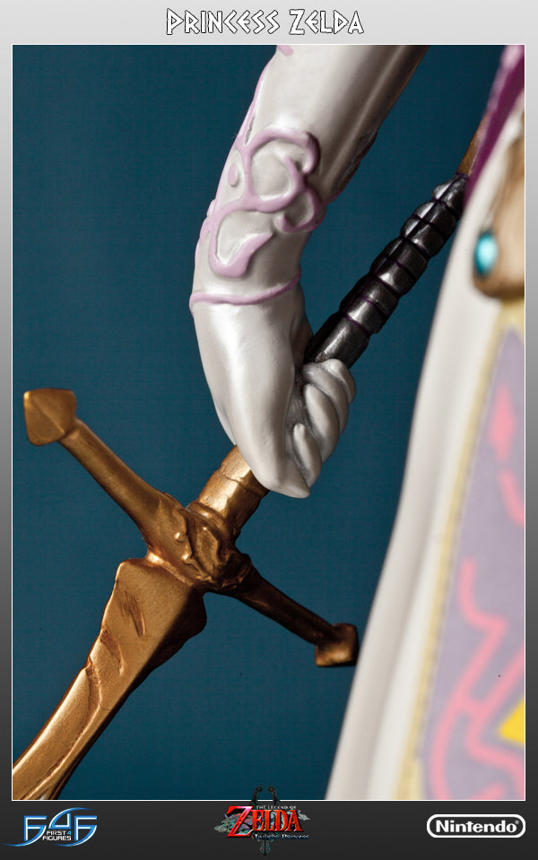 Zelda (ZZEL052.jpg)