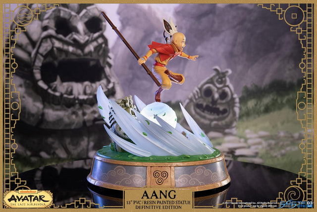 Avatar: The Last Airbender - Aang PVC Definitive Edition (aangde_02.jpg)