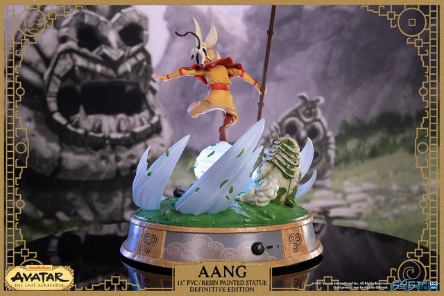 Avatar: The Last Airbender - Aang PVC Definitive Edition (aangde_05.jpg)