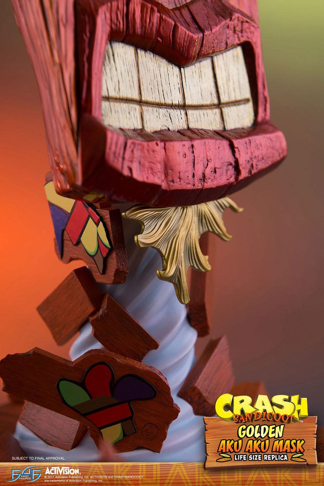 Golden Aku Aku Mask (aku_vertical_golden_06.jpg)