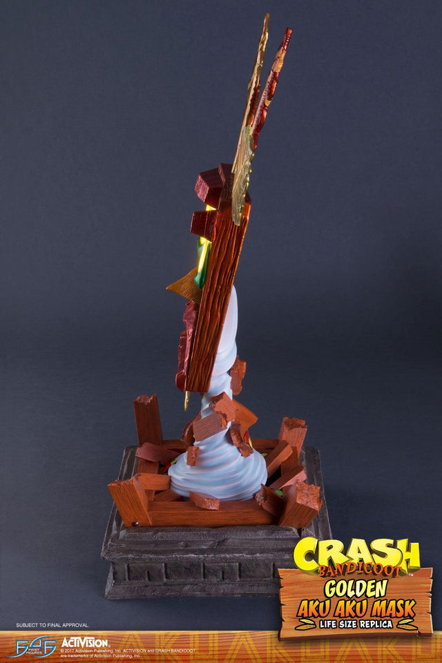 Golden Aku Aku Mask (aku_vertical_golden_14.jpg)