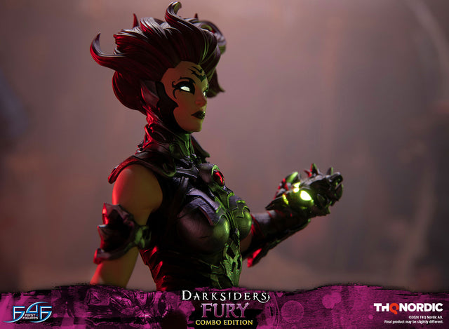 Darksiders - Fury (Combo Edition) (b7198bd3-d6e4-4809-8879-5ce54594d4af.jpg)