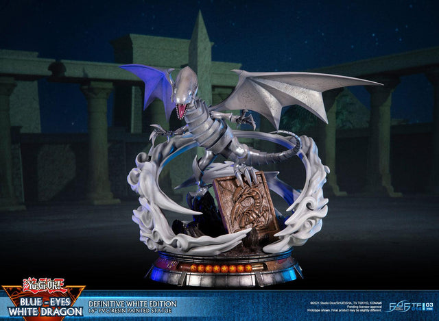 Yu-Gi-Oh! – Blue-Eyes White Dragon (Definitive White Edition) (bewd-whitedef-web-29.jpg)