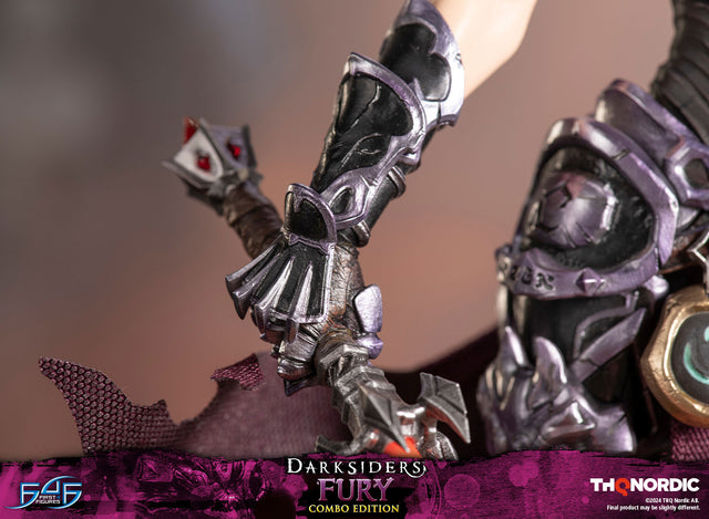 Darksiders - Fury (Combo Edition) (c2cf29aa-28bc-479d-9567-3ad244790e64.jpg)