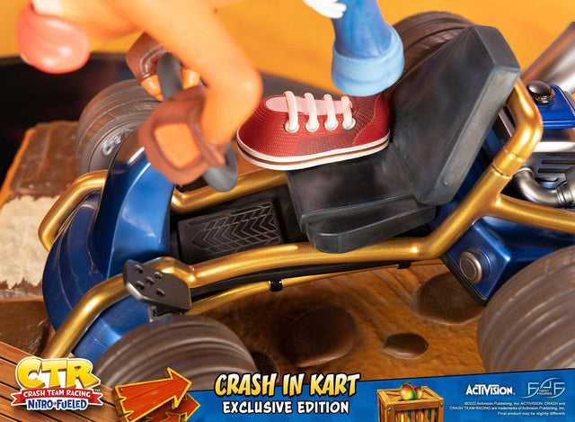 Crash Team Racing™ Nitro-Fueled - Crash In Kart (Exclusive Edition) (crashinkart_st_22_1.jpg)