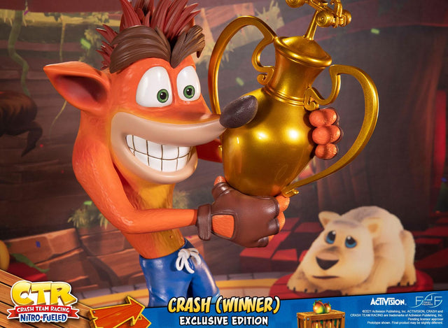 Crash Team Racing™ Nitro-Fueled – Crash (Winner) (Exclusive Edition) (crashwinner_exc11.jpg)
