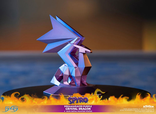 Spyro™ the Dragon - Dreamweaver Purple Crystal Dragon (crystaldragon_dreamweaverpurple-06.jpg)
