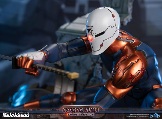 Metal Gear Solid - Cyborg Ninja (Gray Fox) (Exclusive Edition) (d5e947d5-6f5b-4ab6-9028-04809d1798c0.jpg)