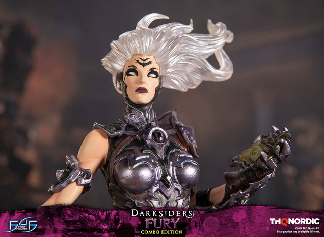 Darksiders - Fury (Combo Edition) (d7baa010-e607-4525-a139-92d06bd32b5f.jpg)