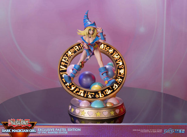 Yu-Gi-Oh! - Dark Magician Girl Exclusive (Pastel Edition) (dmg_ex_12_1.jpg)