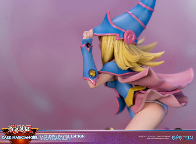Yu-Gi-Oh! - Dark Magician Girl Exclusive (Pastel Edition) (dmg_st_15_1.jpg)