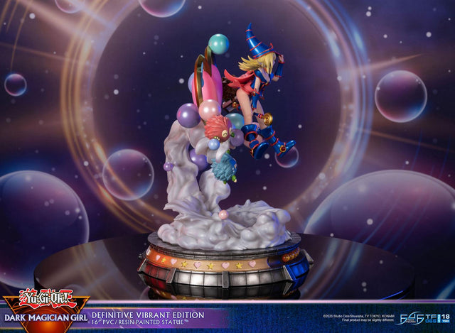 Yu-Gi-Oh! - Dark Magician Girl Definitive (Vibrant Edition) (dmg_virde_11_1.jpg)