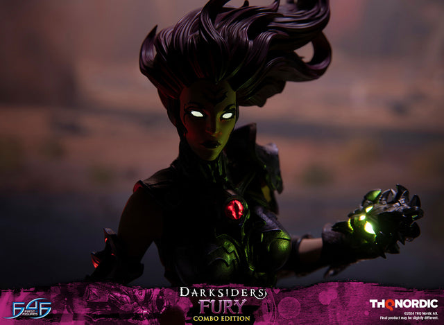 Darksiders - Fury (Combo Edition) (e200cbd6-6953-41d8-9c3a-5b1389694f73.jpg)