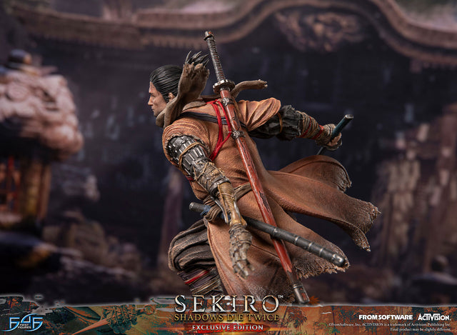 Sekiro™: Shadows Die Twice - Sekiro (Exclusive Edition) (e3c59496-357b-4682-bf16-d10b13177090.jpg)
