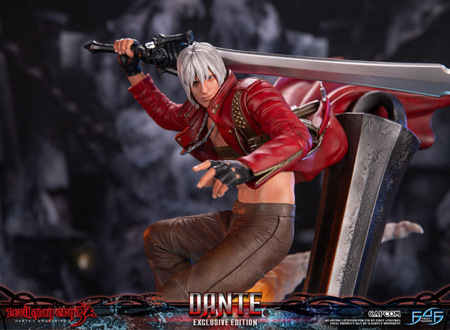 Devil May Cry 3 - Dante (Exclusive Edition) (e8003cba-a05e-4d3f-a9da-db4a066c18d9.jpg)