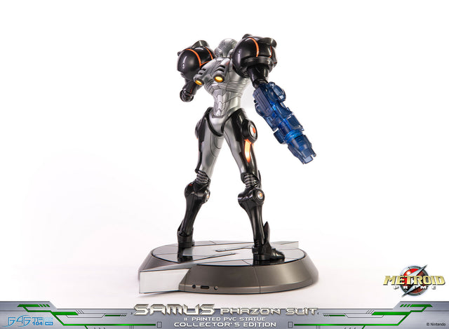 Metroid Prime™ - Samus Phazon Suit PVC (Collector’s Edition) (e96f341c-eb00-46c9-86da-09d6f5038af4.jpg)