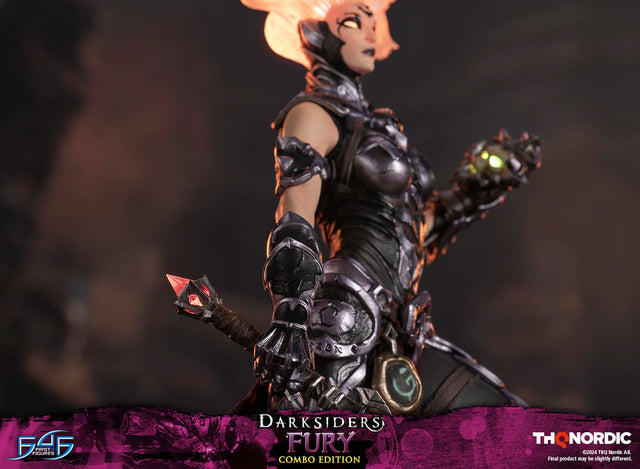 Darksiders - Fury (Combo Edition) (ef80168a-0831-4a19-83bf-8de8abb8a615.jpg)