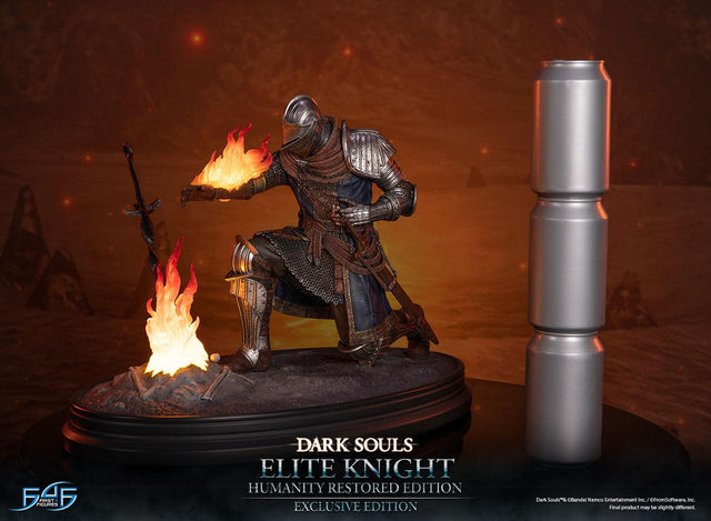 Dark Souls - Elite Knight: Humanity Restored Edition (Exclusive Edition) (ek_kneeling_ex_11.jpg)