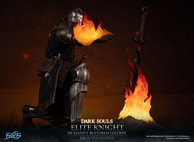 Dark Souls - Elite Knight: Humanity Restored Edition (Exclusive Edition) (ek_kneeling_ex_20.jpg)