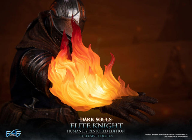 Dark Souls - Elite Knight: Humanity Restored Edition (Exclusive Edition) (ek_kneeling_ex_24.jpg)