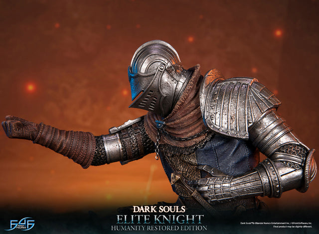 Dark Souls - Elite Knight: Humanity Restored Edition (ek_kneeling_st_16.jpg)