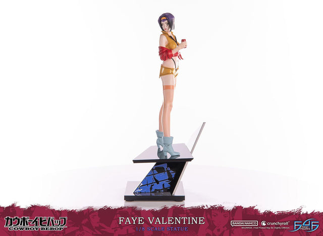 Cowboy Bebop - Faye Valentine 1/8 Resin (fayewbg_02_1.jpg)