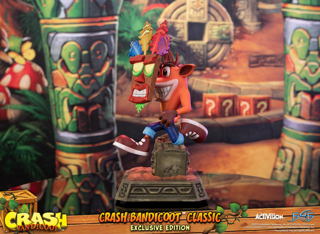 Crash Bandicoot™ Classic (Exclusive Edition) (fc0e09c2-5710-4ee1-8780-79d79b15862e.jpg)