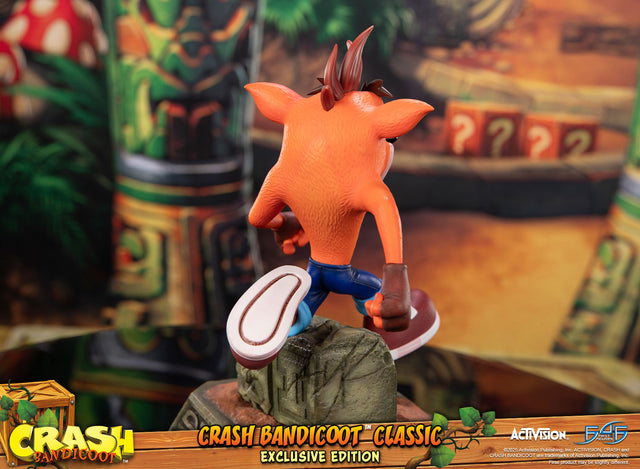 Crash Bandicoot™ Classic (Exclusive Edition) (ffa8602d-f3ae-47e2-8feb-99e7f42d7cb5.jpg)